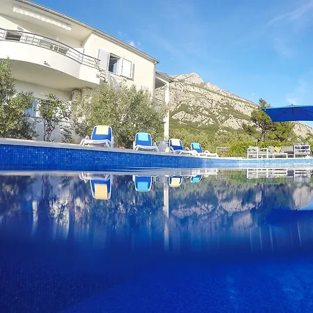 Villa Levanda *