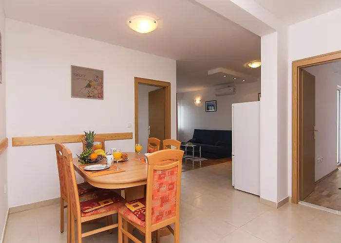 Βίλα Levanda Μακάρσκα